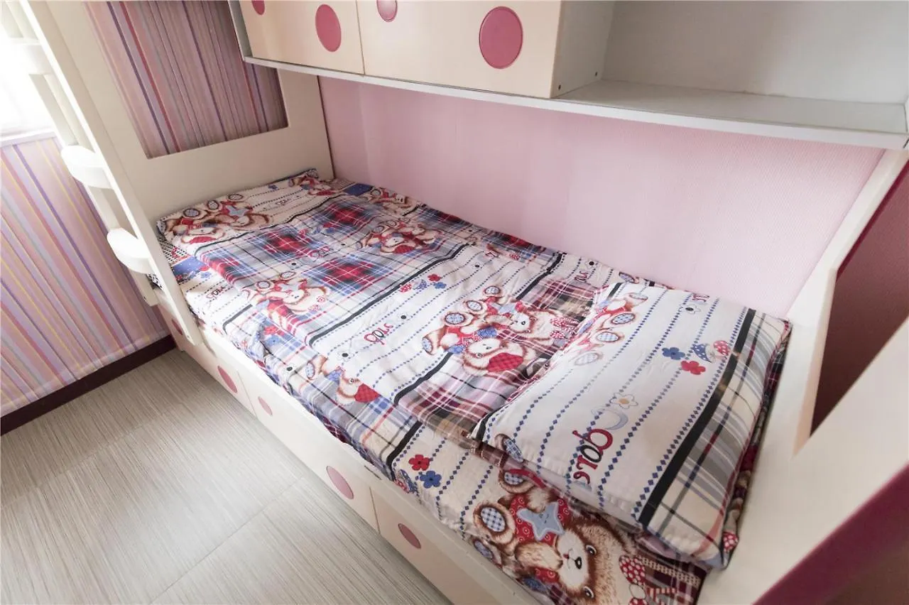 3Room Charming Apt,8Pax Hong Kong Apartment