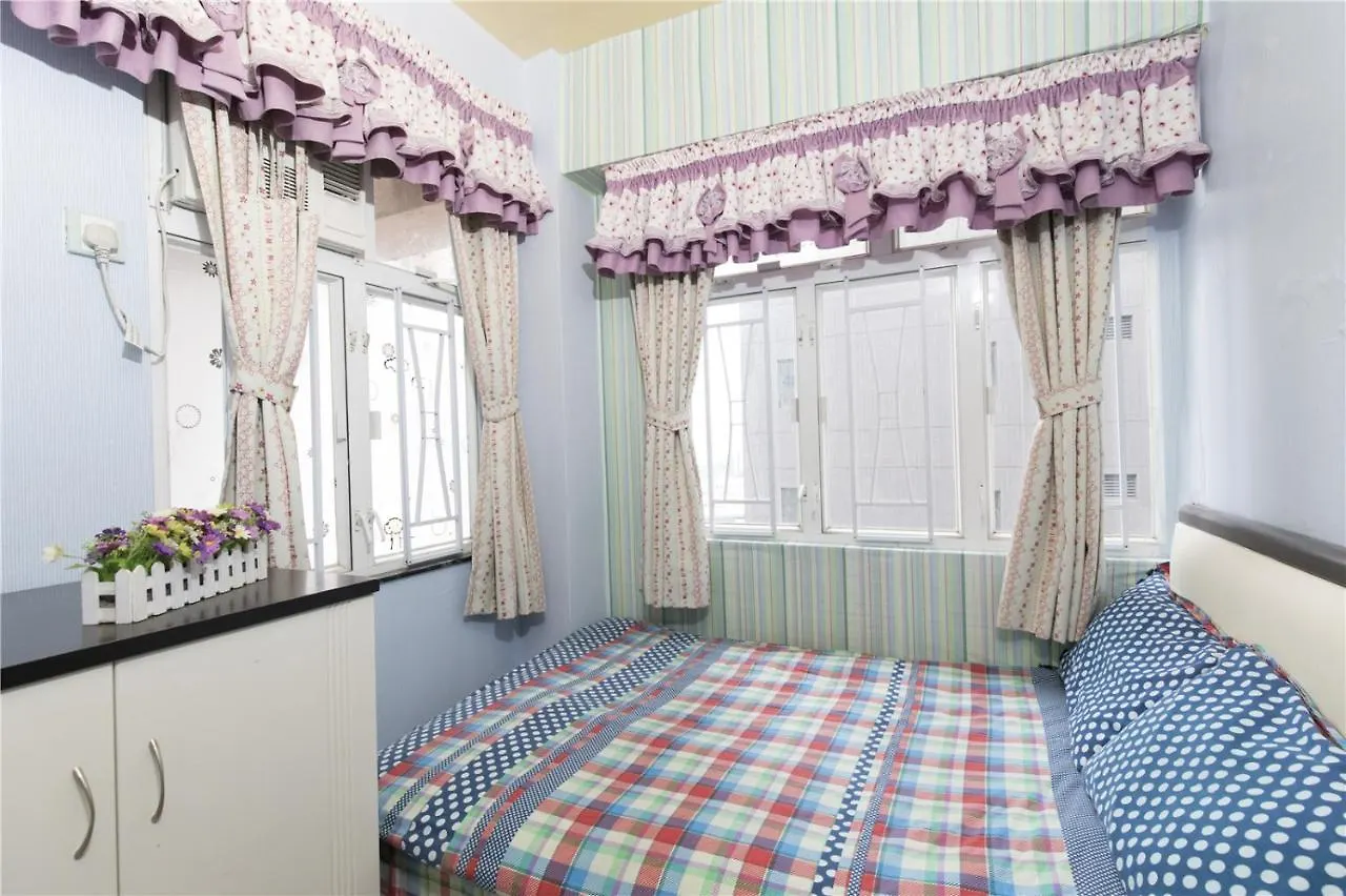 3Room Charming Apt,8Pax Hong Kong Apartment